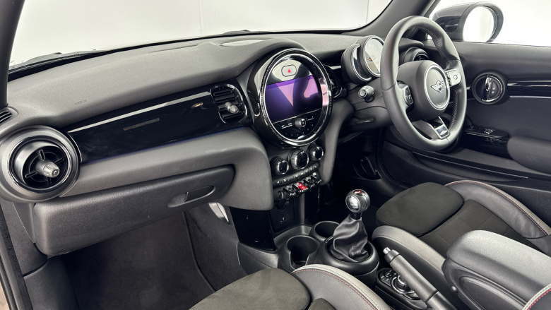 MINI Hatchback 1.5 Cooper Sport 3dr Petrol Hatchback